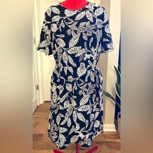Ann Taylor Faux Wrap Dress Women Black White Floral Slit Side size XL